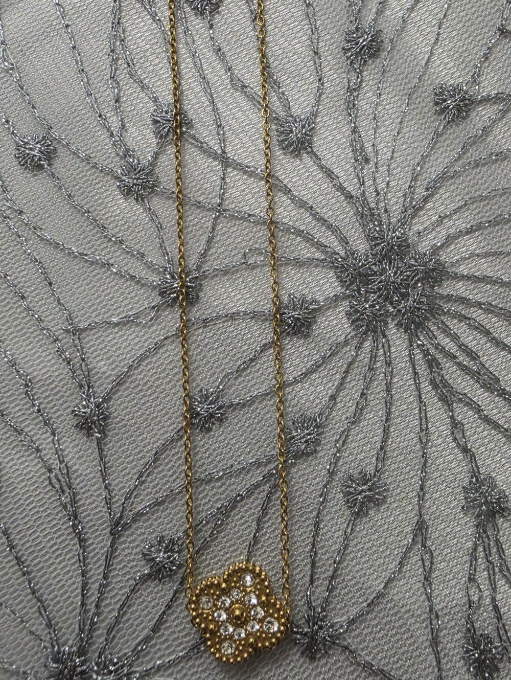 Amazon Reversible Necklace - Picture 5 of 6